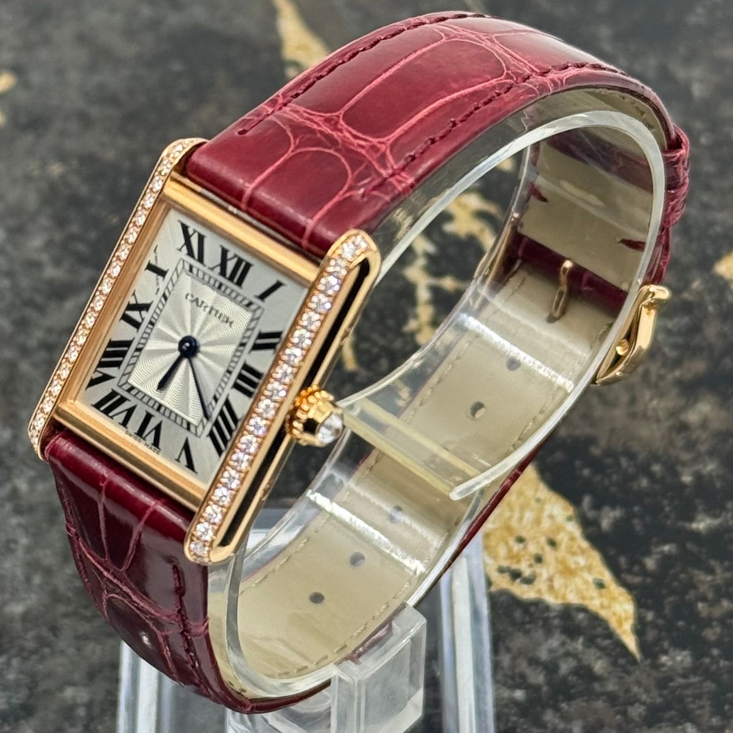 Cartier Tank Louis Cartier WJTA0037 (2025) - Silver dial 22 mm Rose Gold case (4/8)