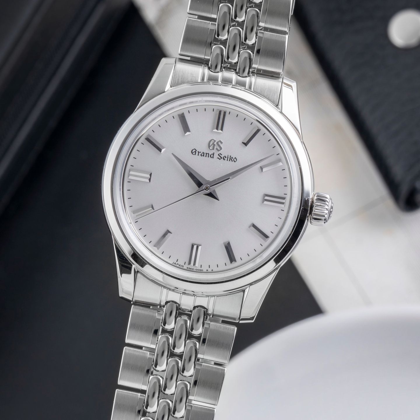 Grand Seiko Elegance Collection SBGW305 (Unknown (random serial)) - Red dial 37 mm Steel case (3/8)