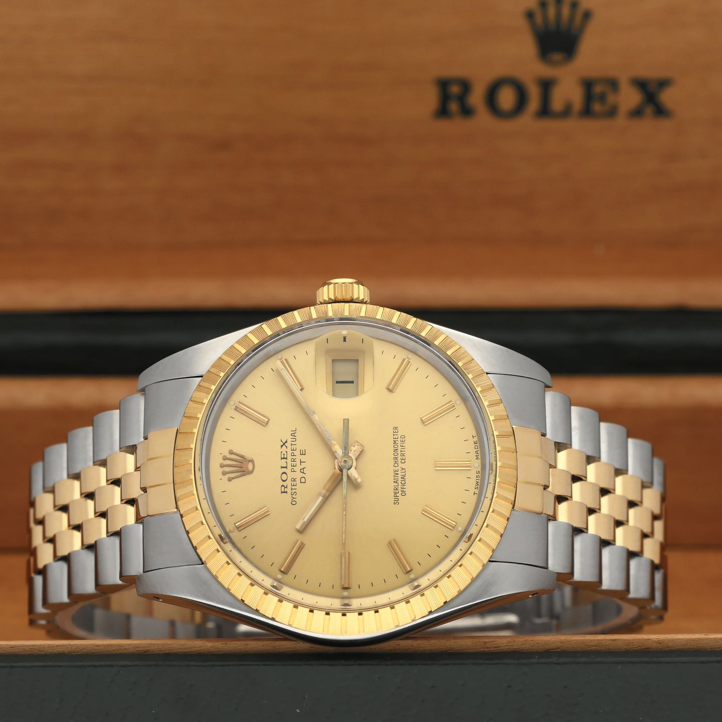 Rolex Oyster Perpetual Date 15053 - (3/8)