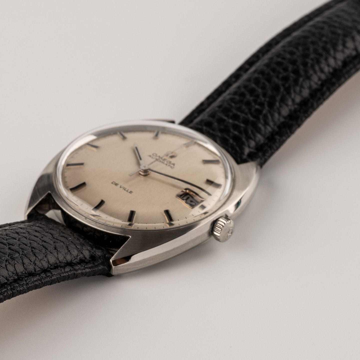 Omega De Ville 166.029 - (8/8)