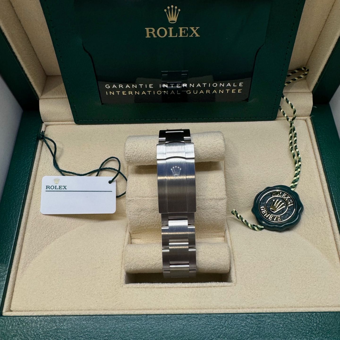 Rolex Oyster Perpetual 36 126000 - (6/6)