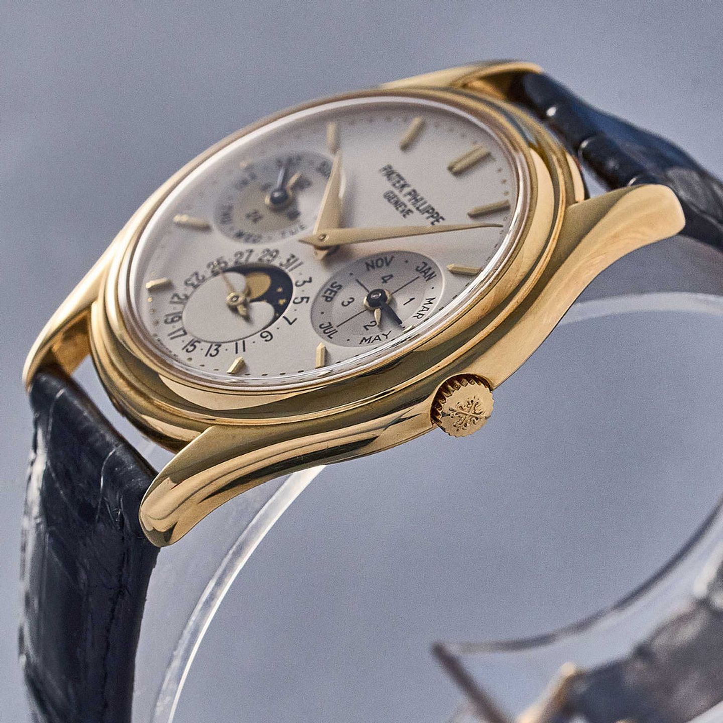Patek Philippe Perpetual Calendar 3940J - (4/8)
