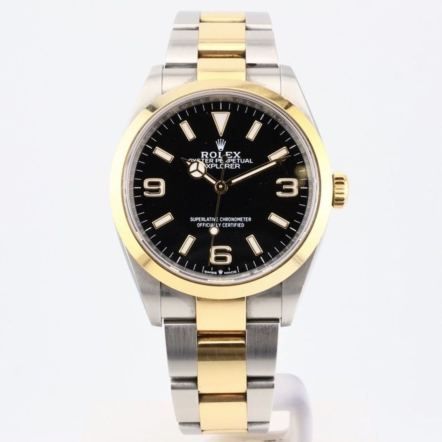 Rolex Explorer 124273 - (1/2)