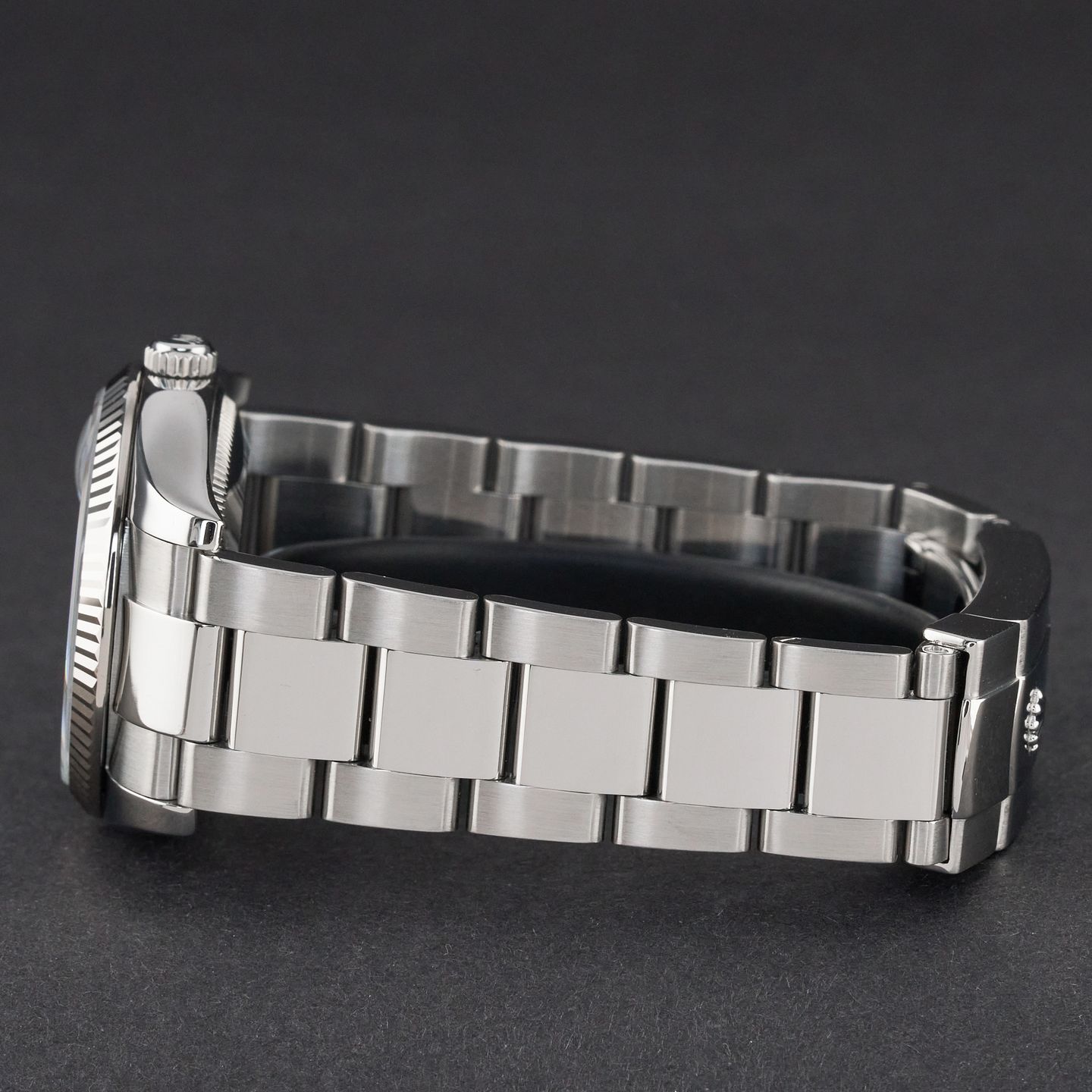 Rolex Oyster Perpetual Date 115234 (2007) - Blue dial 34 mm Steel case (4/7)