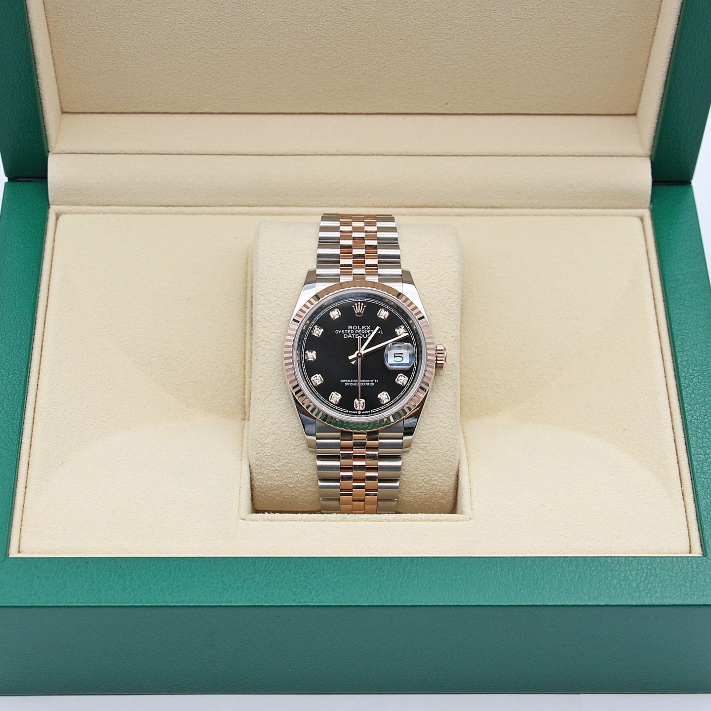 Rolex Datejust 36 126231 (Onbekend (willekeurig serienummer)) - Zwart wijzerplaat 36mm Goud/Staal (3/8)