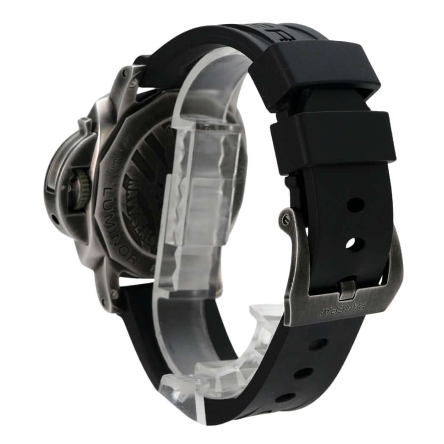 Panerai Luminor 1950 3 Days GMT Automatic PAM01441 (2025) - Black dial 44 mm Titanium case (7/8)