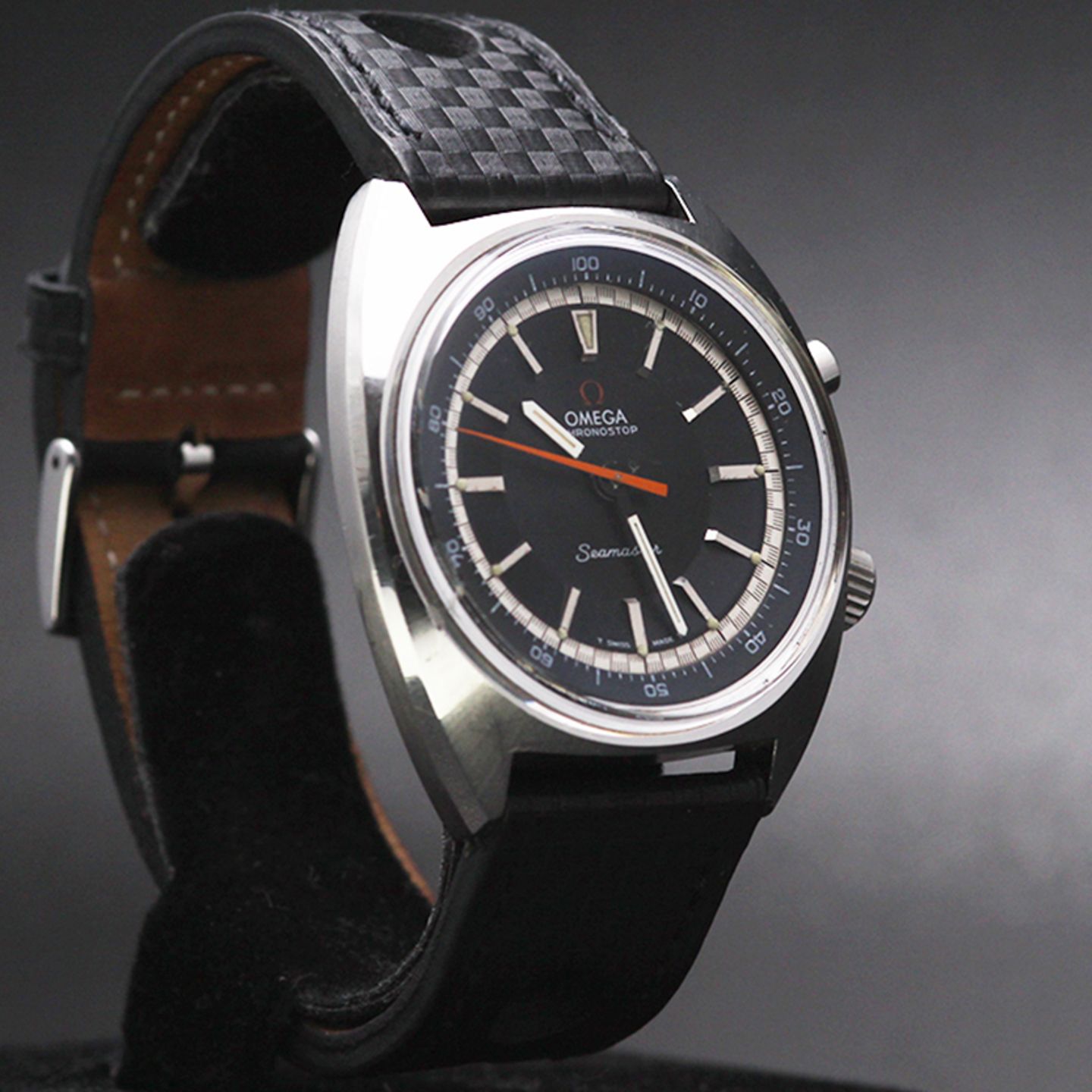 Omega Seamaster Unknown (1969) - Black dial 41 mm Steel case (1/6)