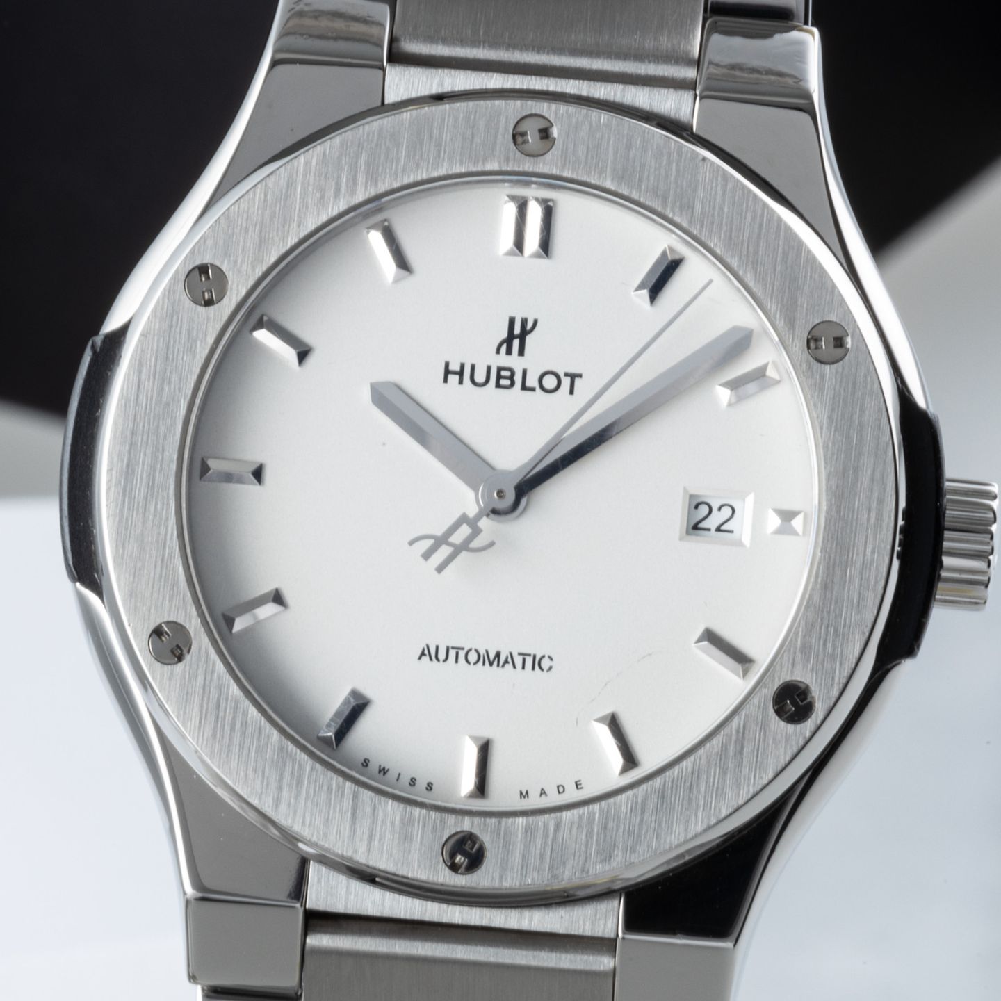 Hublot Classic Fusion 548.NX.2610.NX (2020) - Wit wijzerplaat 42mm Titanium (3/8)