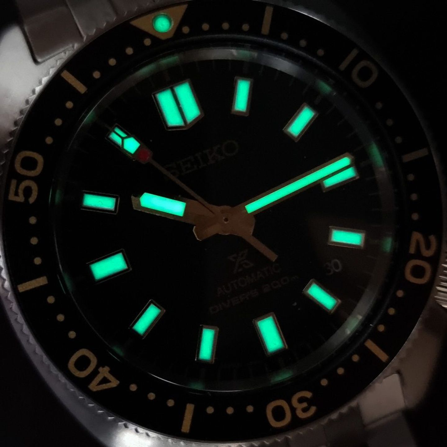 Seiko Prospex SPB315J1 (2025) - Black dial 41 mm Steel case (5/8)