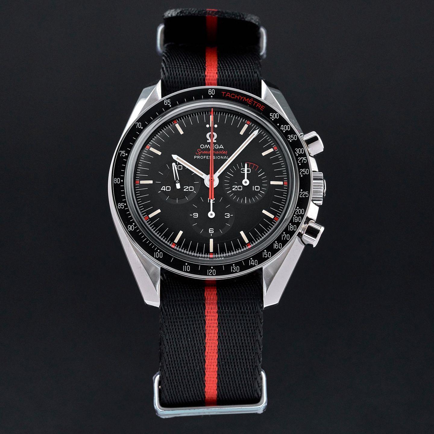 Omega Speedmaster Professional Moonwatch 311.12.42.30.01.001 (2018) - Black dial 42 mm Steel case (3/7)