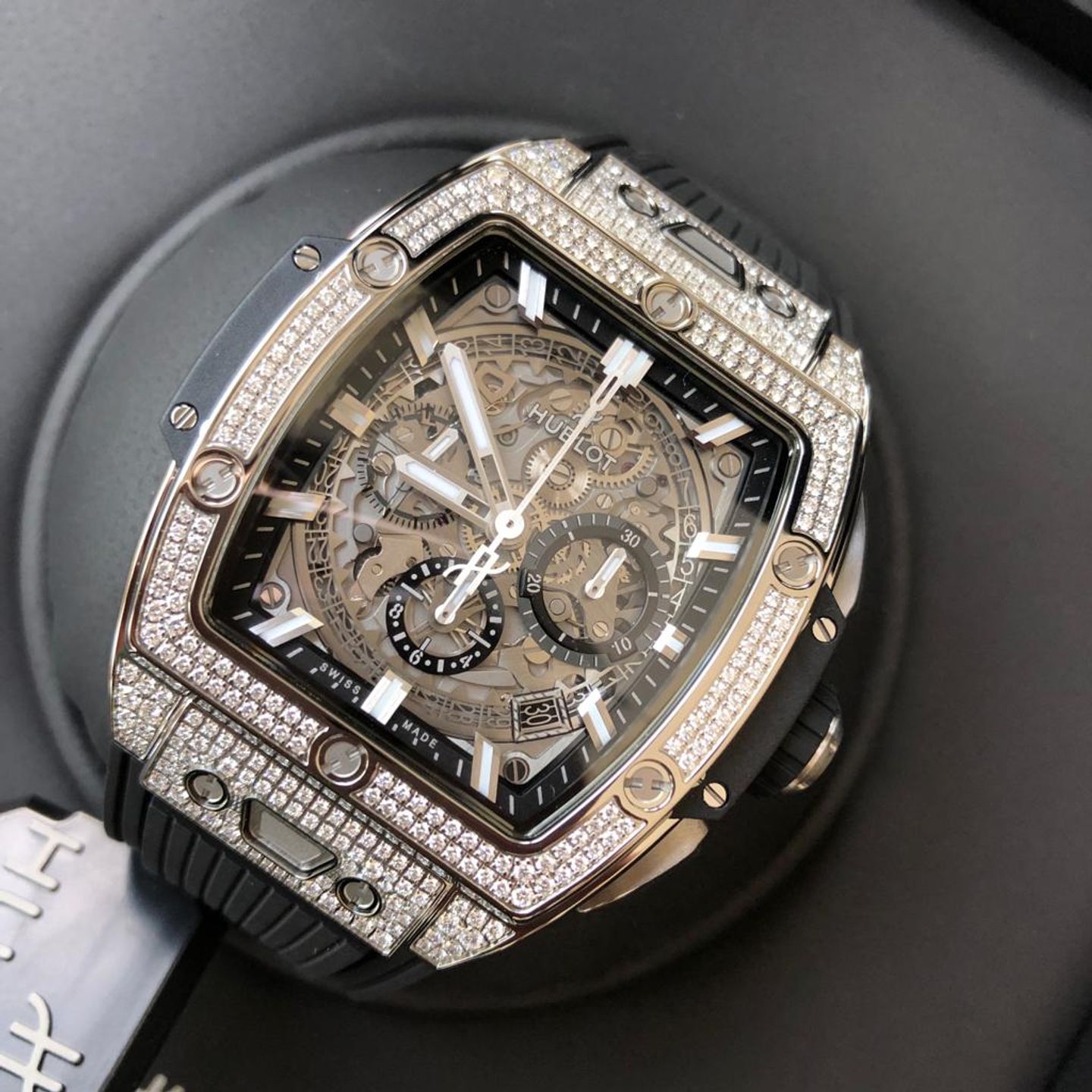 Hublot Spirit of Big Bang 642.NX.0170.RX (2022) - Transparent dial 42 mm Titanium case (8/8)