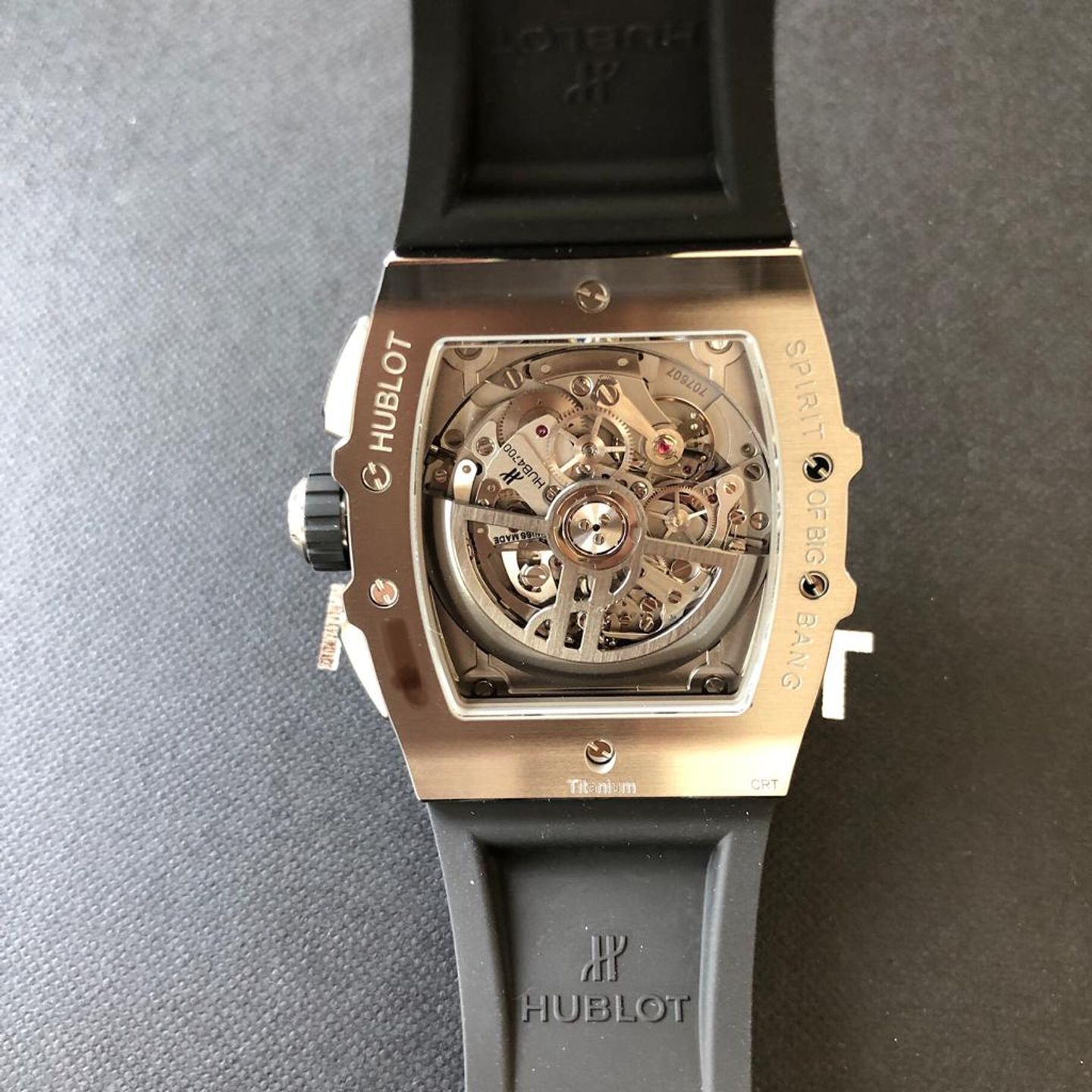 Hublot Spirit of Big Bang 642.NX.0170.RX - (2/8)