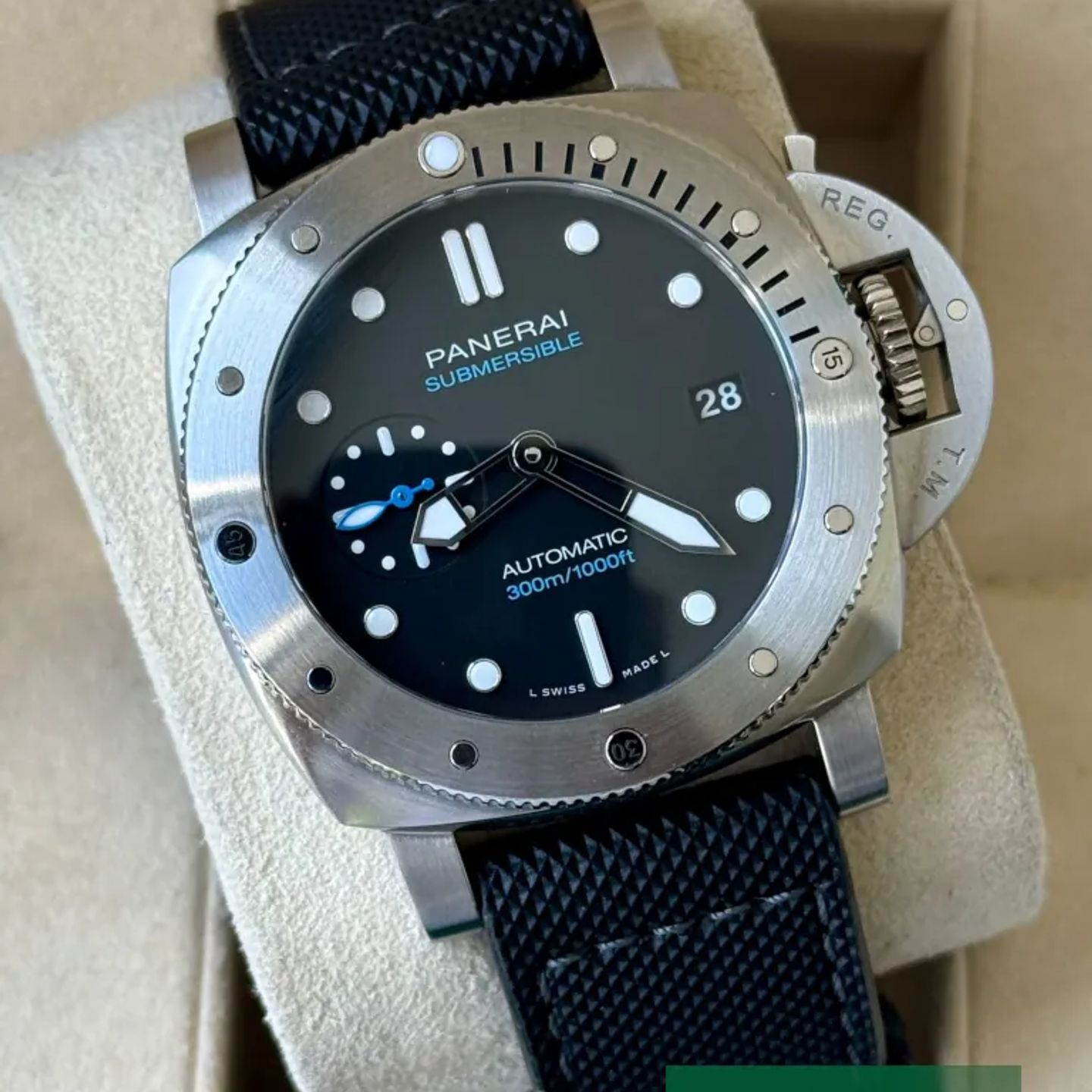 Panerai Luminor Submersible PAM00973 - (1/6)
