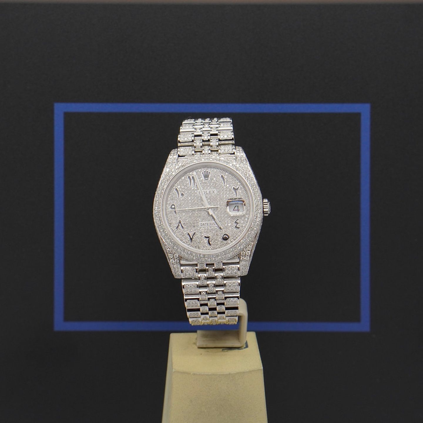 Rolex Datejust 41 126300 (2024) - Zwart wijzerplaat 41mm Staal (1/8)