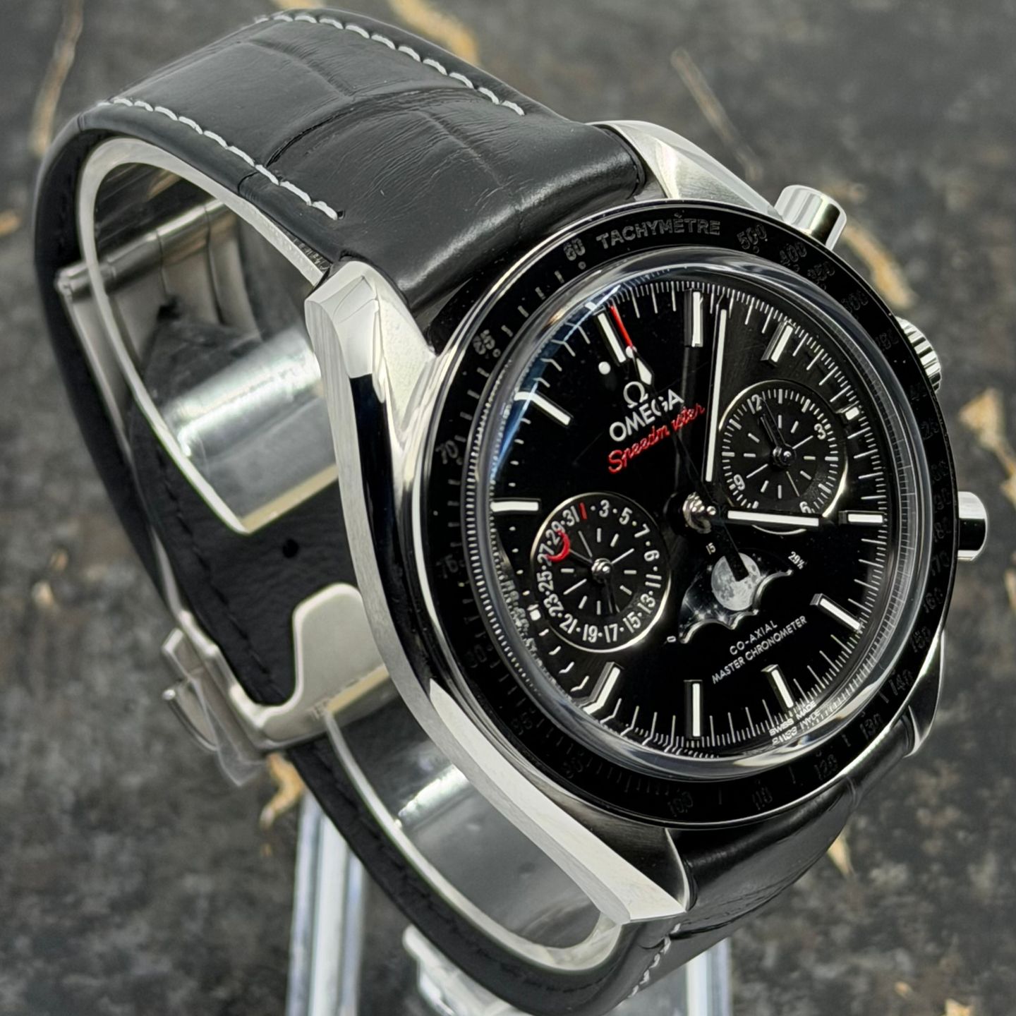 Omega Speedmaster Moonphase 304.33.44.52.01.001 (2026) - Zwart wijzerplaat 44mm Staal (5/8)