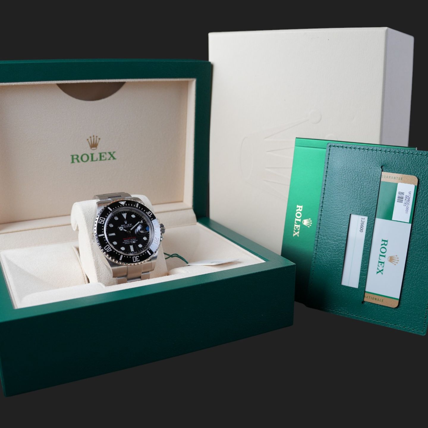 Rolex Sea-Dweller 126600 - (8/8)