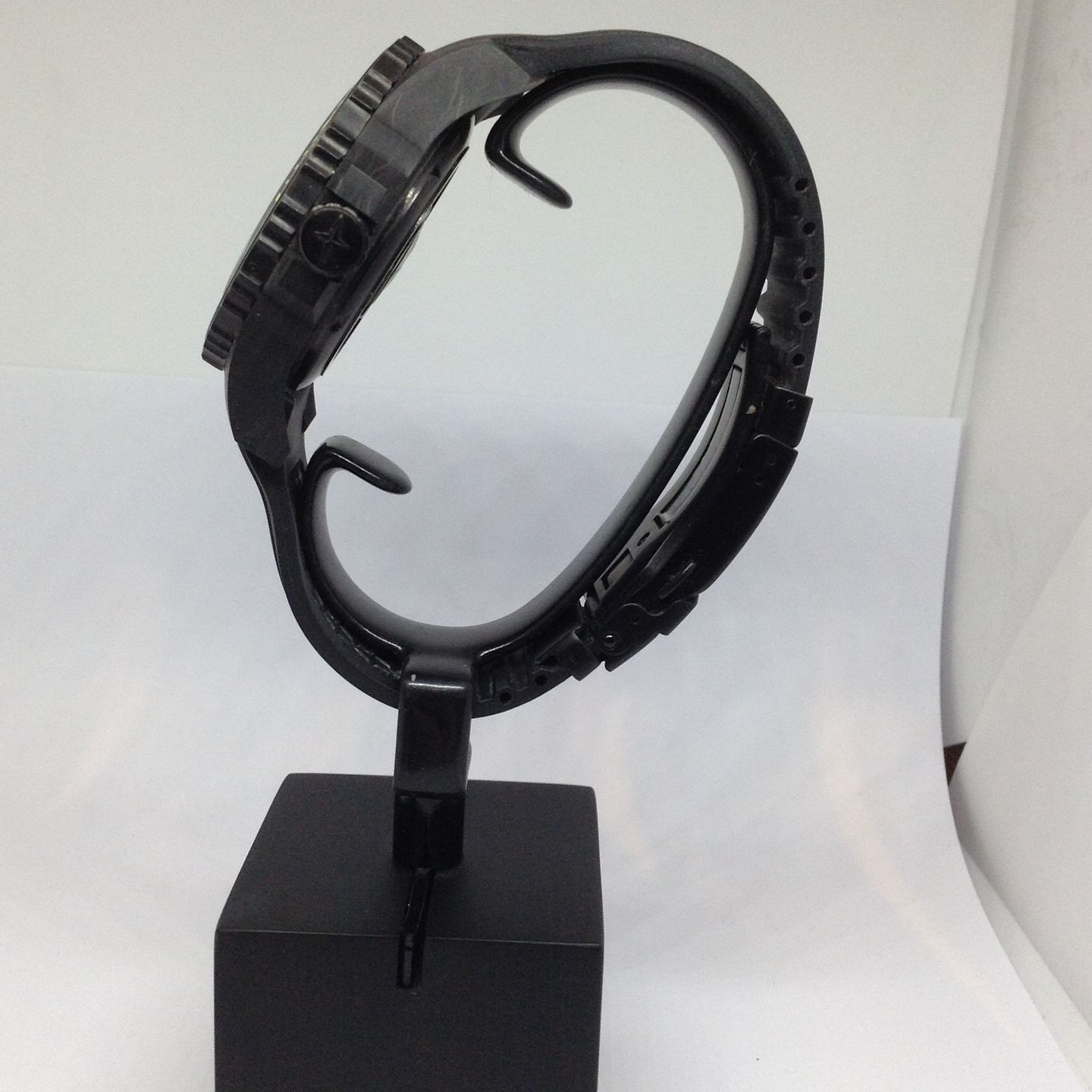 Davosa Argonautic 161.589.75 (2023) - Black dial 43 mm Carbon case (4/7)