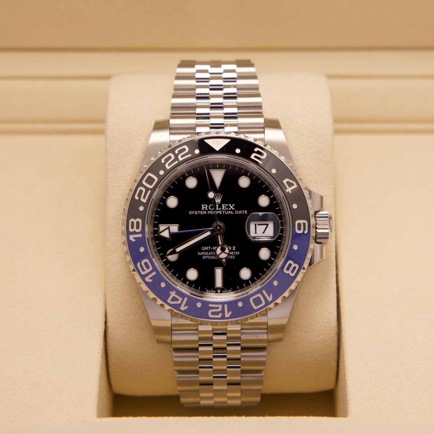 Rolex GMT-Master II 126710BLNR - (2/5)