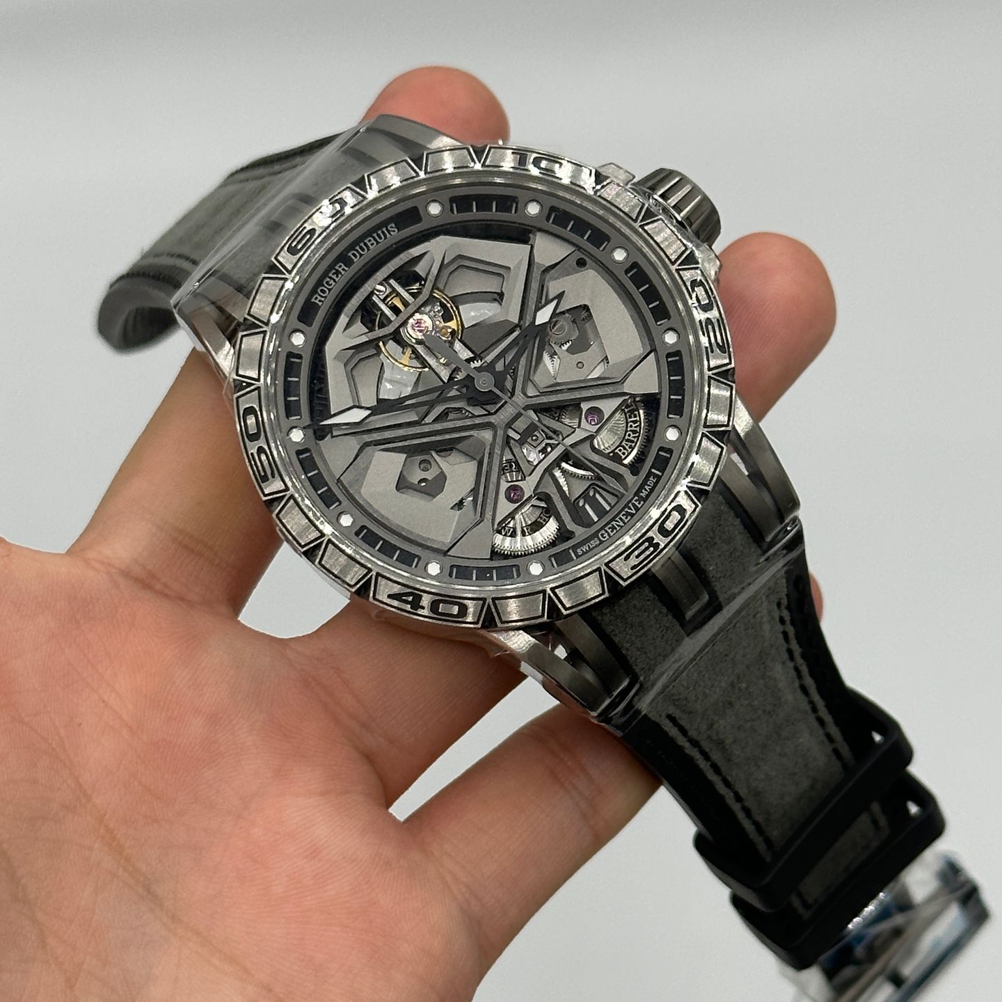 Roger Dubuis Excalibur RDDBEX0748 - (5/5)