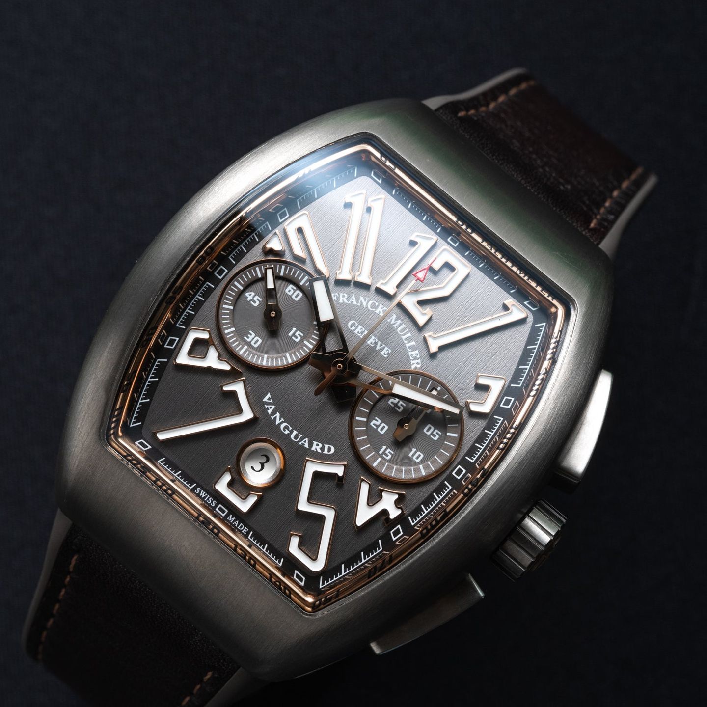 Franck Muller Vanguard V 45 SC DT BR (NR) TT DGR BLK (Onbekend (willekeurig serienummer)) - Zwart wijzerplaat Titanium (2/7)