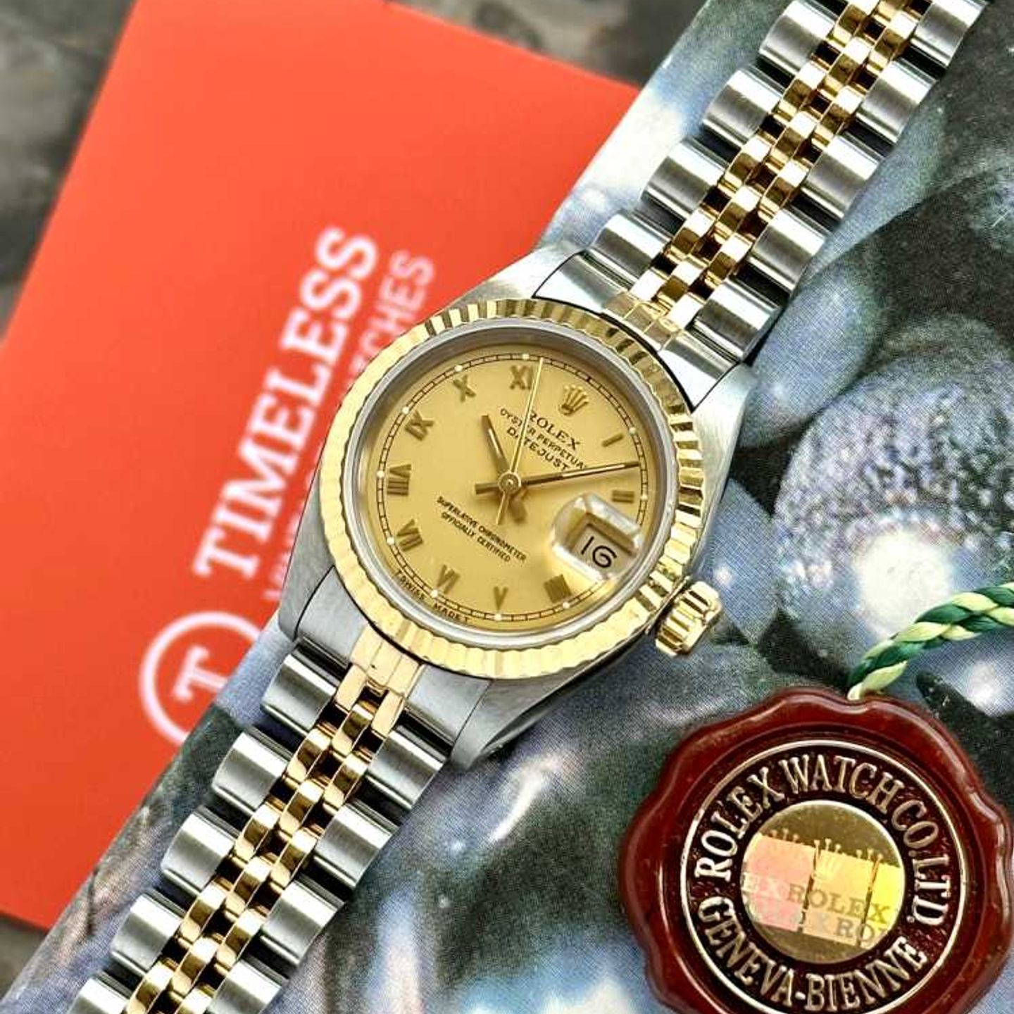 Rolex Lady-Datejust 69173 (1990) - Gold dial 26 mm Gold/Steel case (3/8)