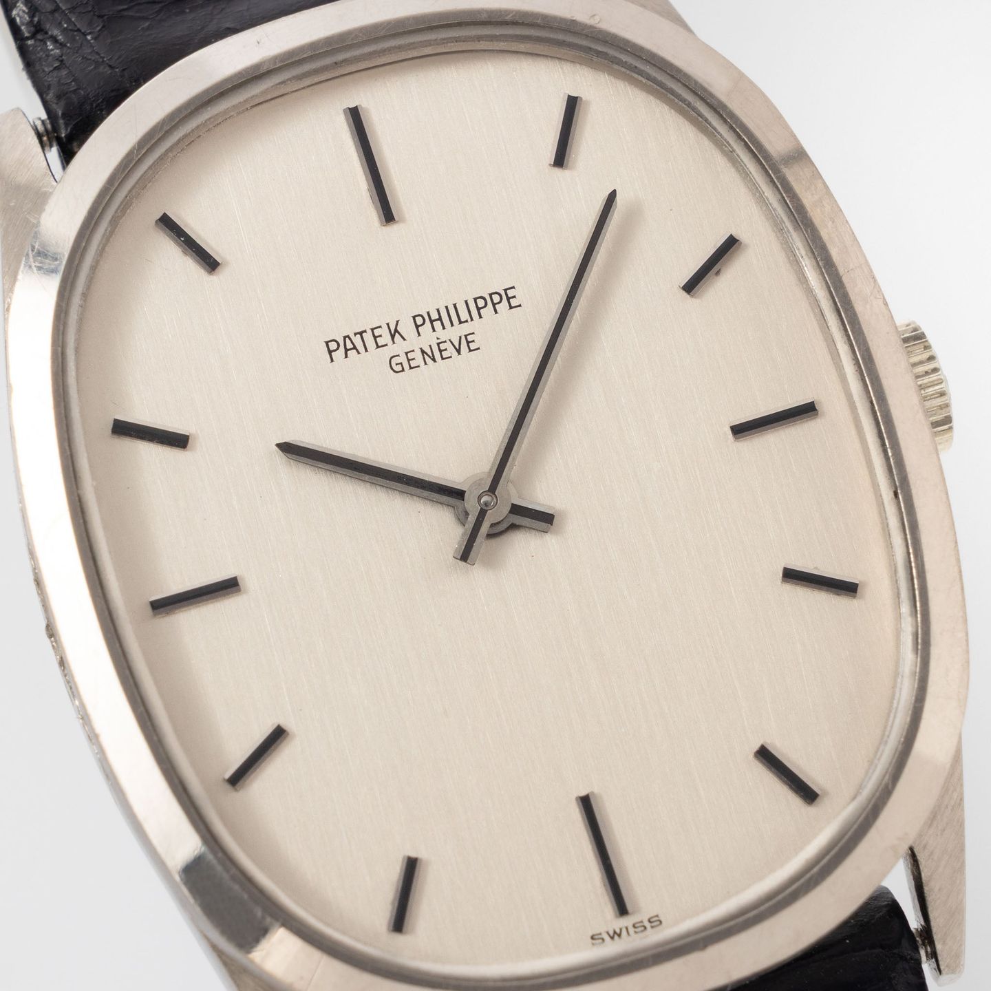 Patek Philippe Golden Ellipse 3546G - (6/8)