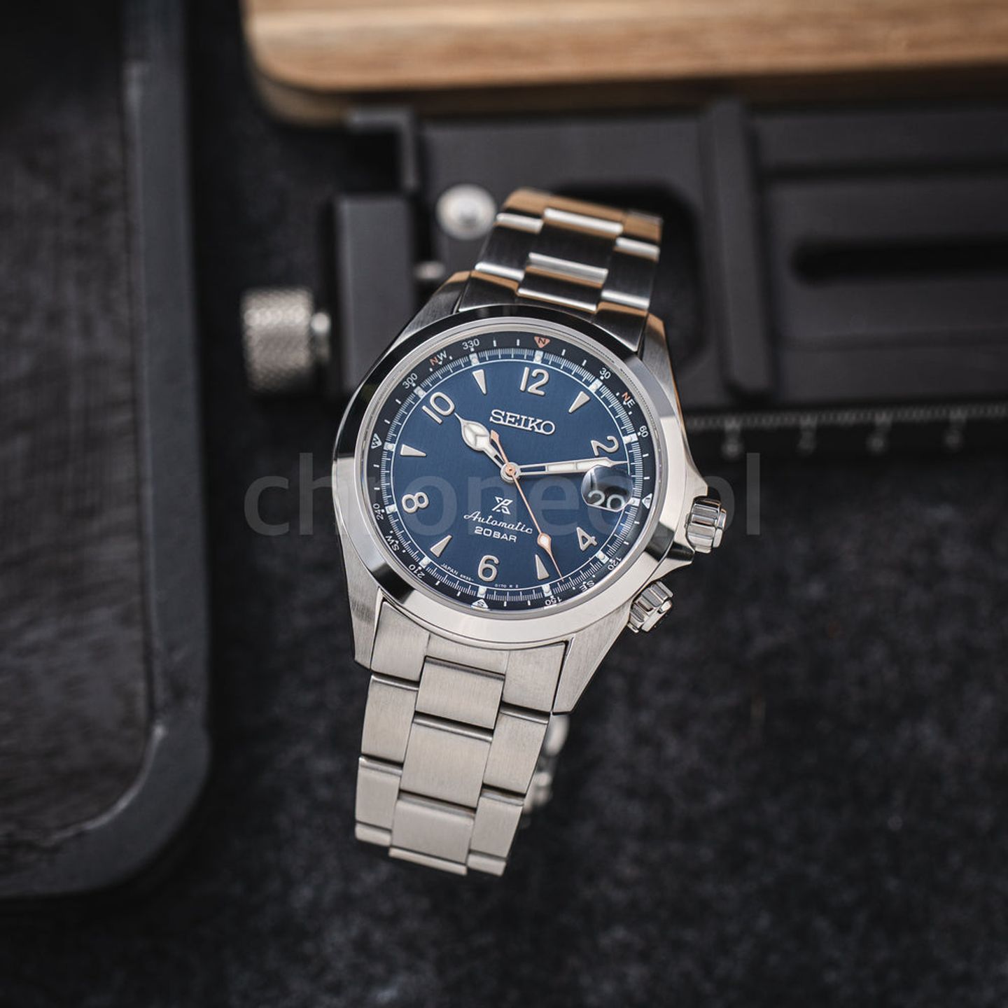 Unknown Unknown SPB531J1 (2025) - (1/8)