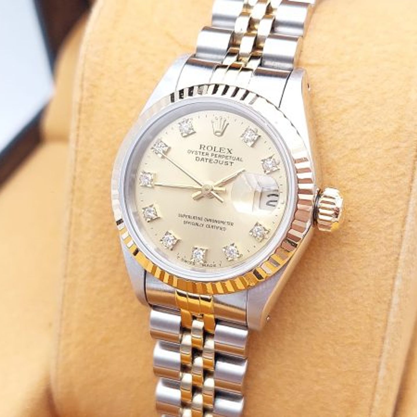 Rolex Lady-Datejust 69173 (1992) - Champagne wijzerplaat 26mm Goud/Staal (6/8)