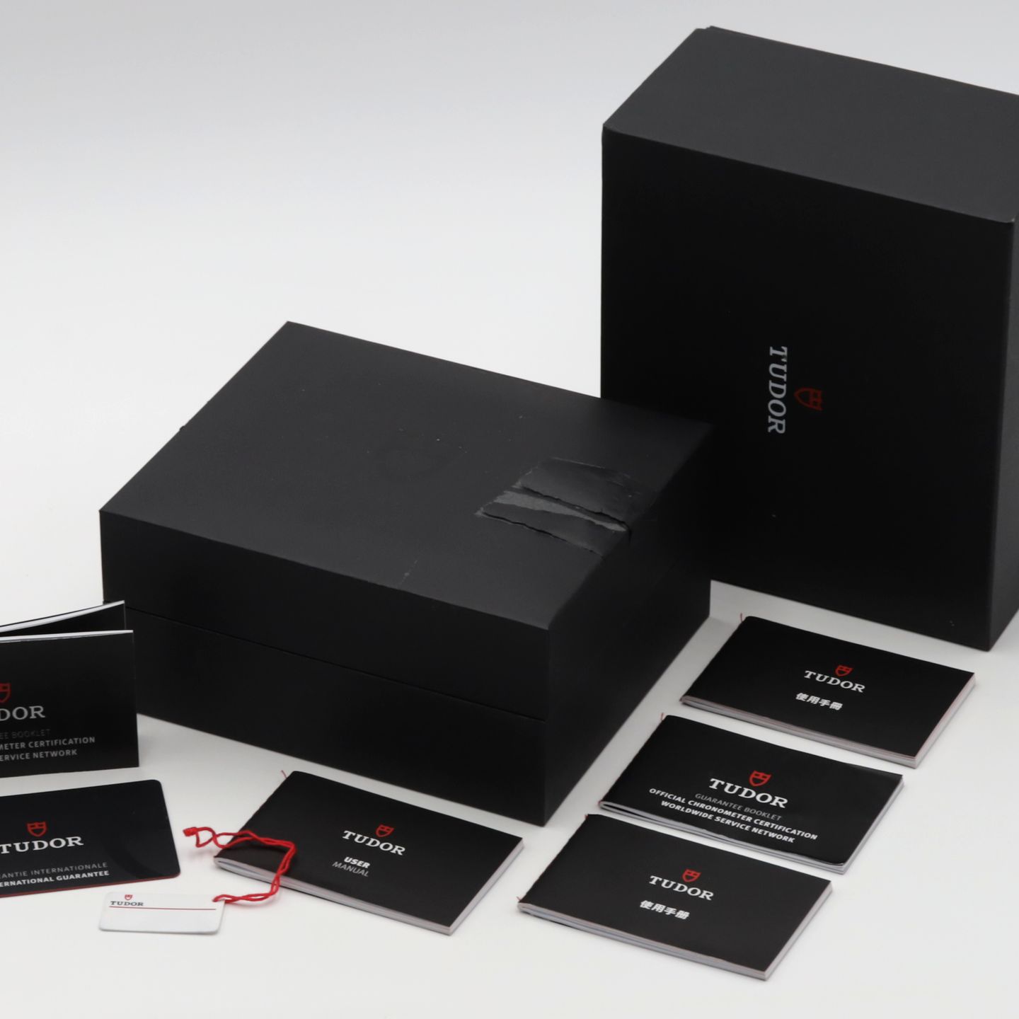 Tudor Pelagos 25707KN (Unknown (random serial)) - Blue dial 42 mm Carbon case (8/8)