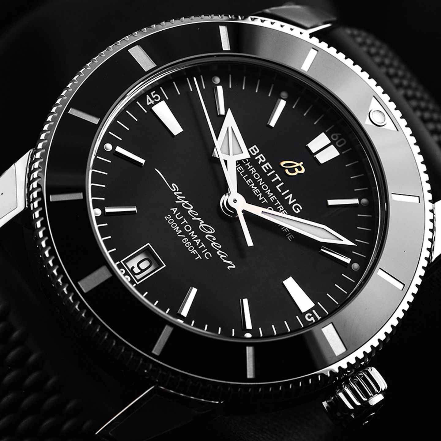 Breitling Superocean Heritage II 42 AB2010121B1S1 (2025) - Black dial 42 mm Steel case (3/7)