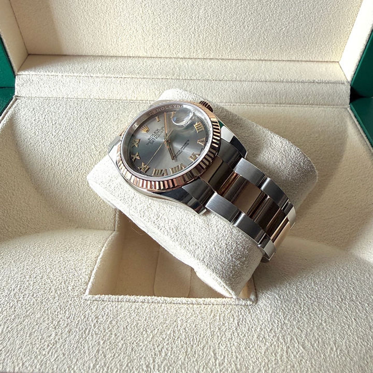 Rolex Datejust 36 116231 (2017) - Grijs wijzerplaat 36mm Goud/Staal (3/7)