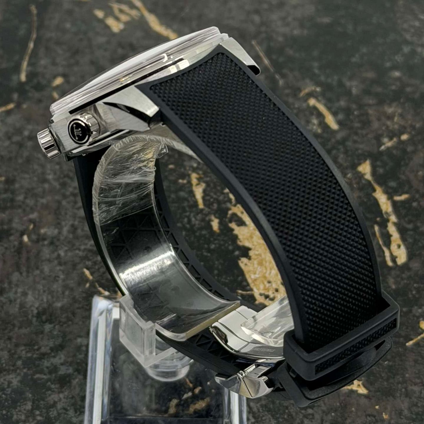 Jaeger-LeCoultre Reverso Classic Small Q2438522 (2026) - Silver dial 26 mm Steel case (6/8)