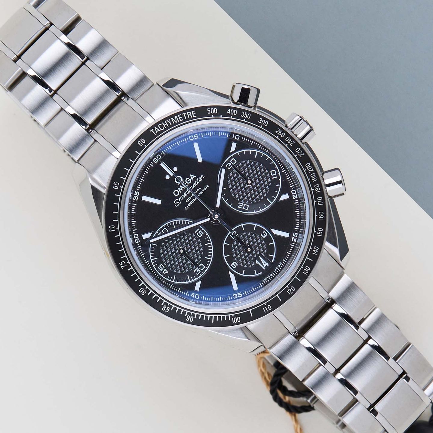 Omega Speedmaster Racing 326.30.40.50.01.001 - (1/8)