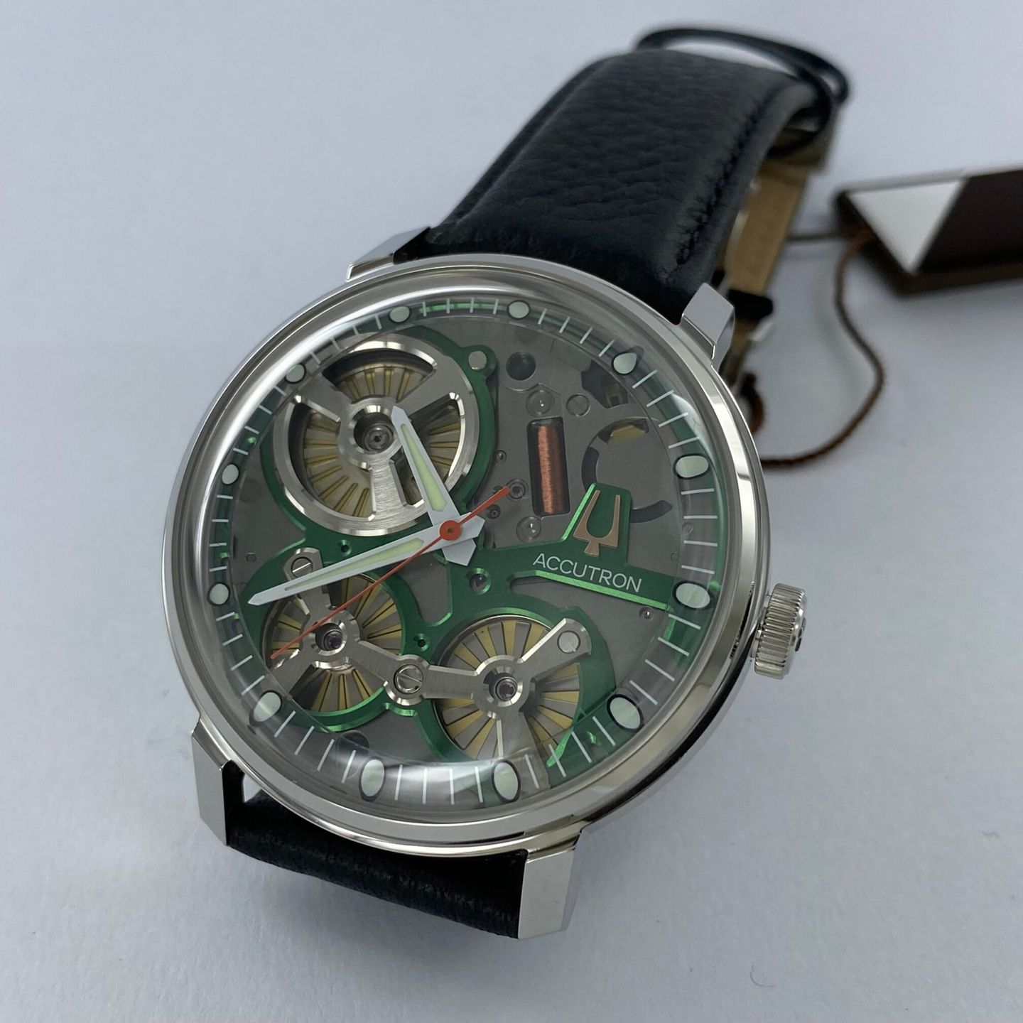 Bulova Accutron - (2023) - Zilver wijzerplaat 44mm Staal (4/6)