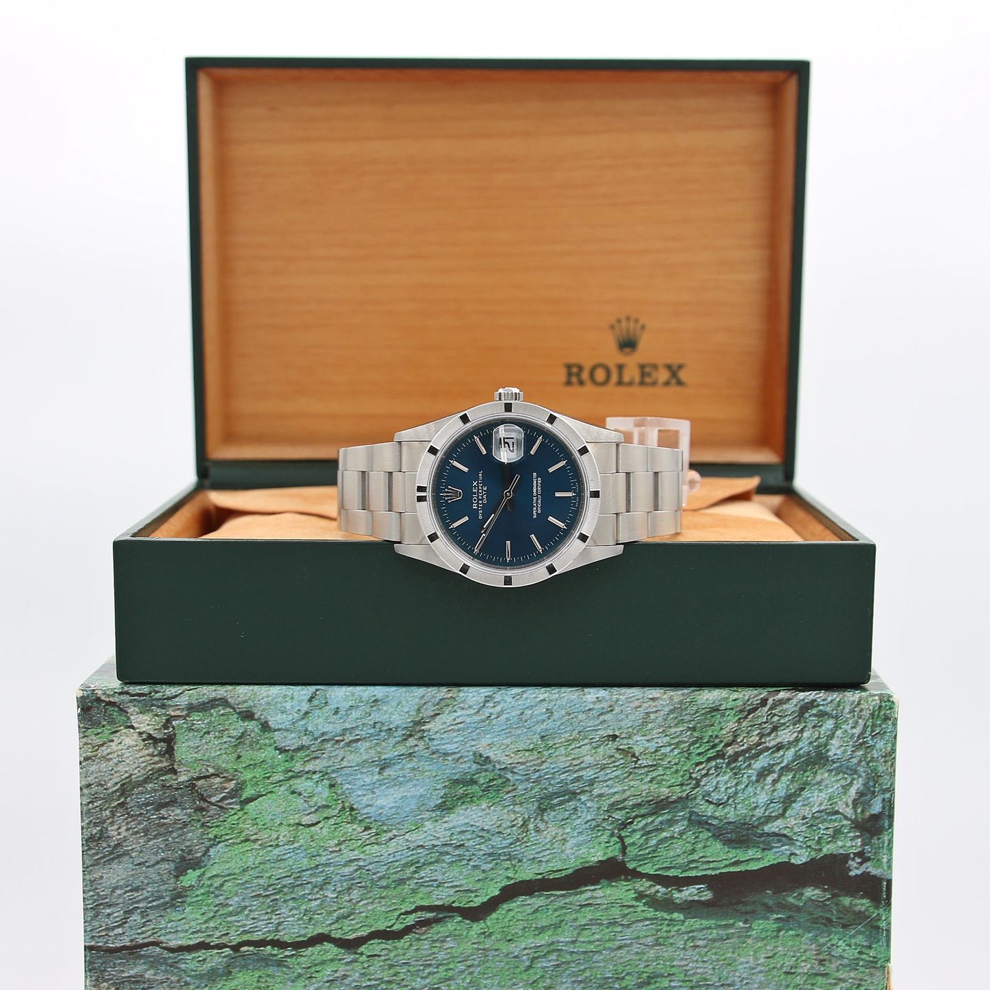 Rolex Oyster Perpetual Date 15210 - (3/8)