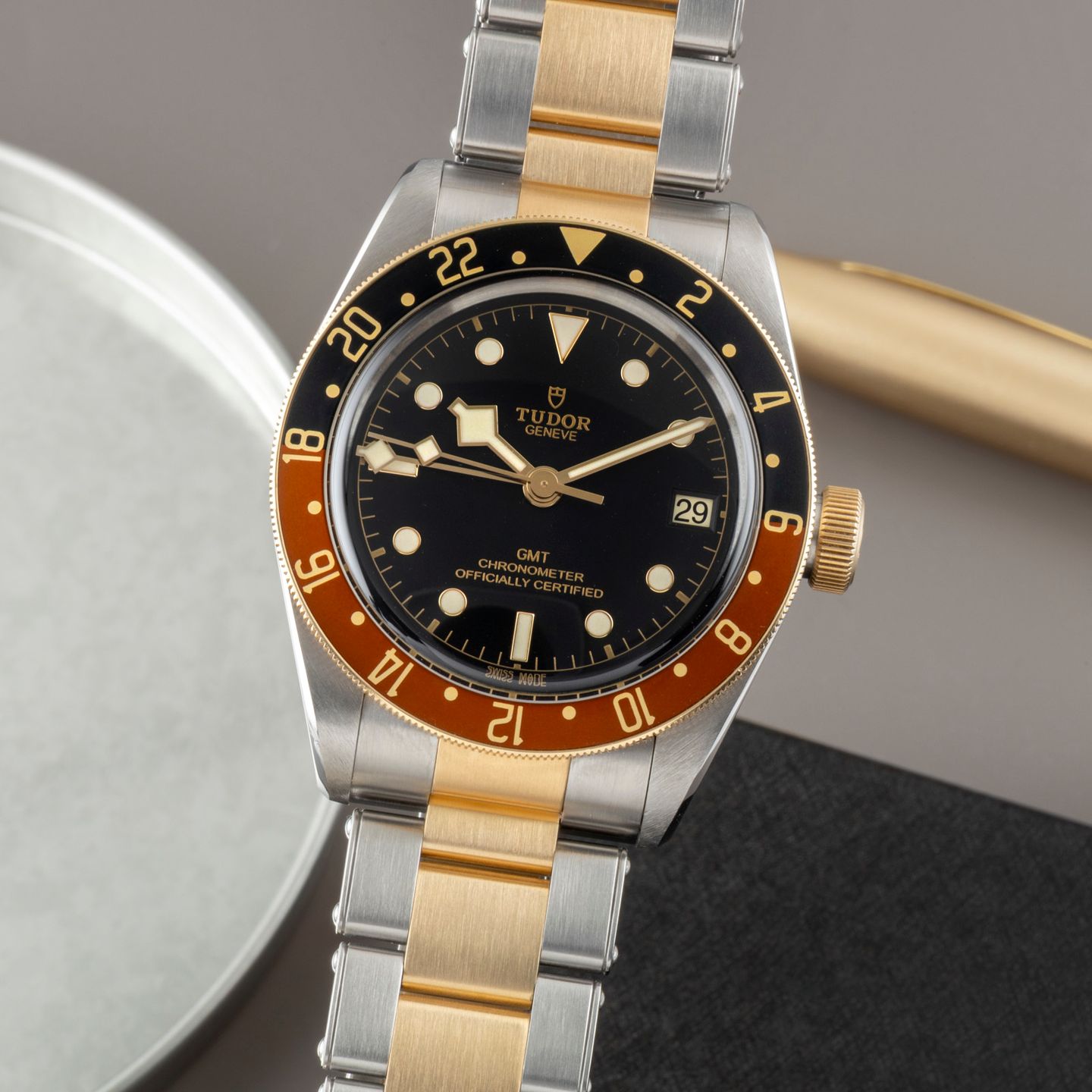 Tudor Black Bay GMT 79833MN - (3/8)