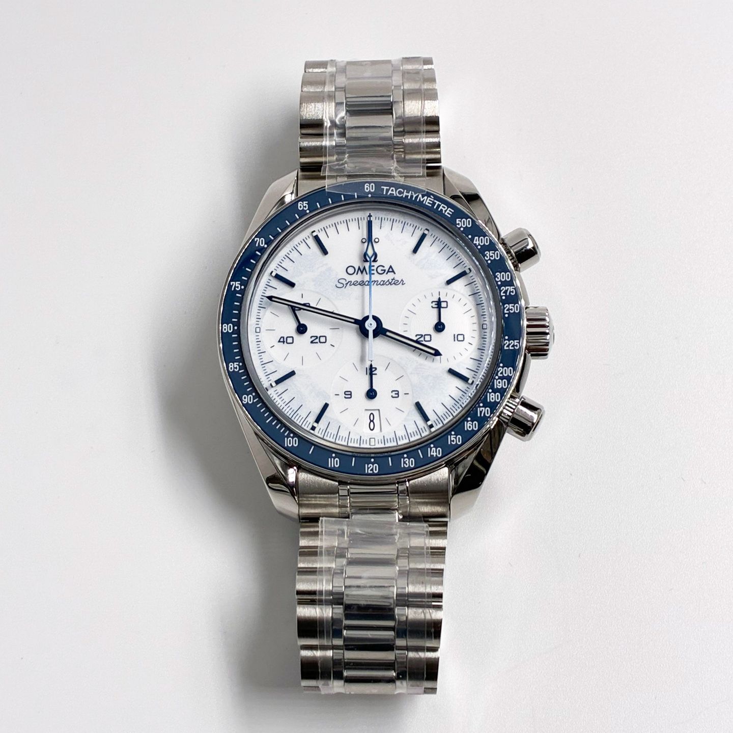 Omega Speedmaster Date 522.30.38.50.04.001 - (4/5)