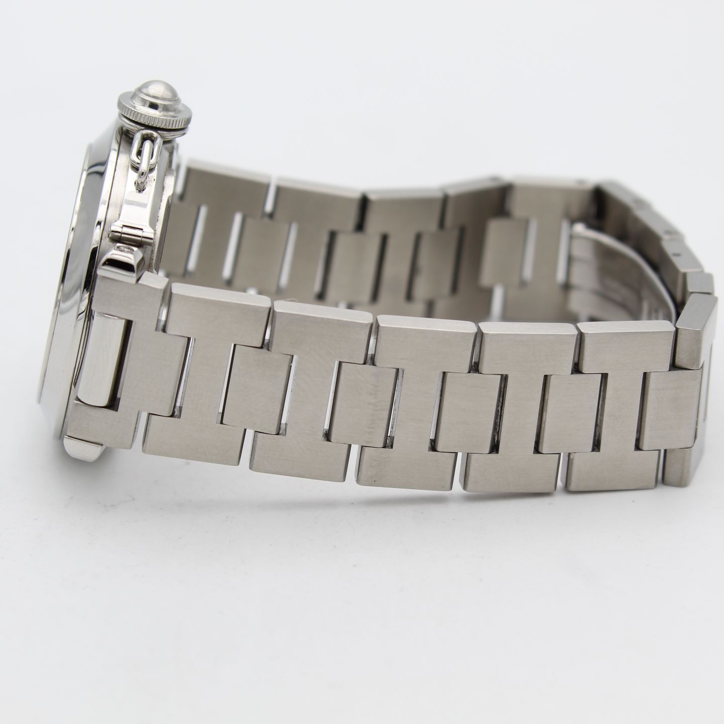 Cartier Pasha C W31053M7 (2003) - Black dial 35 mm Steel case (4/8)