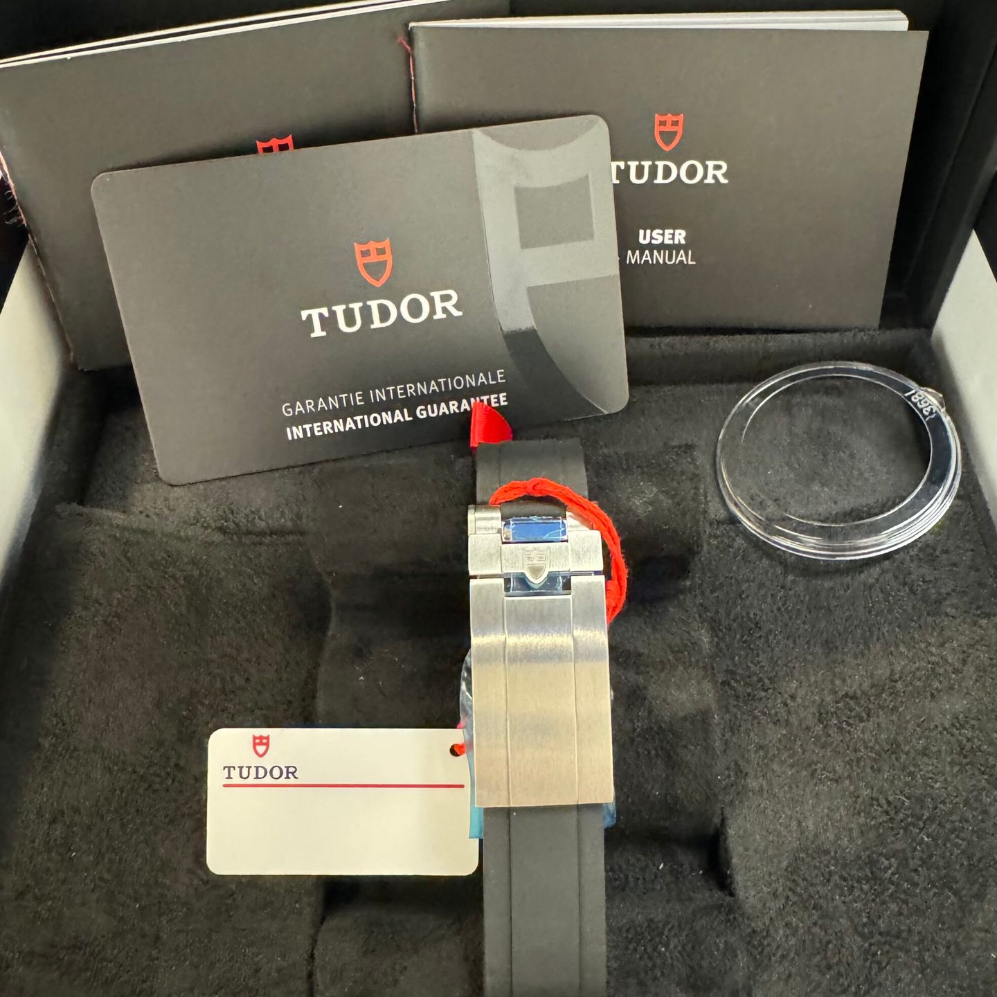 Tudor Black Bay 41 7941A1A0RU (2024) - Black dial 41 mm Steel case (5/5)