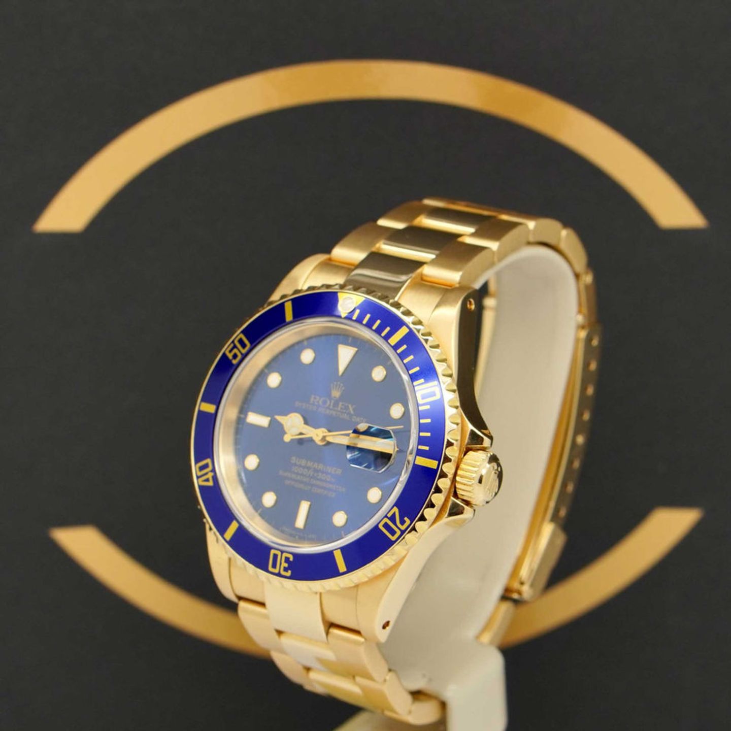 Rolex Submariner Date 16618 (1991) - Blauw wijzerplaat 40mm Geelgoud (2/7)