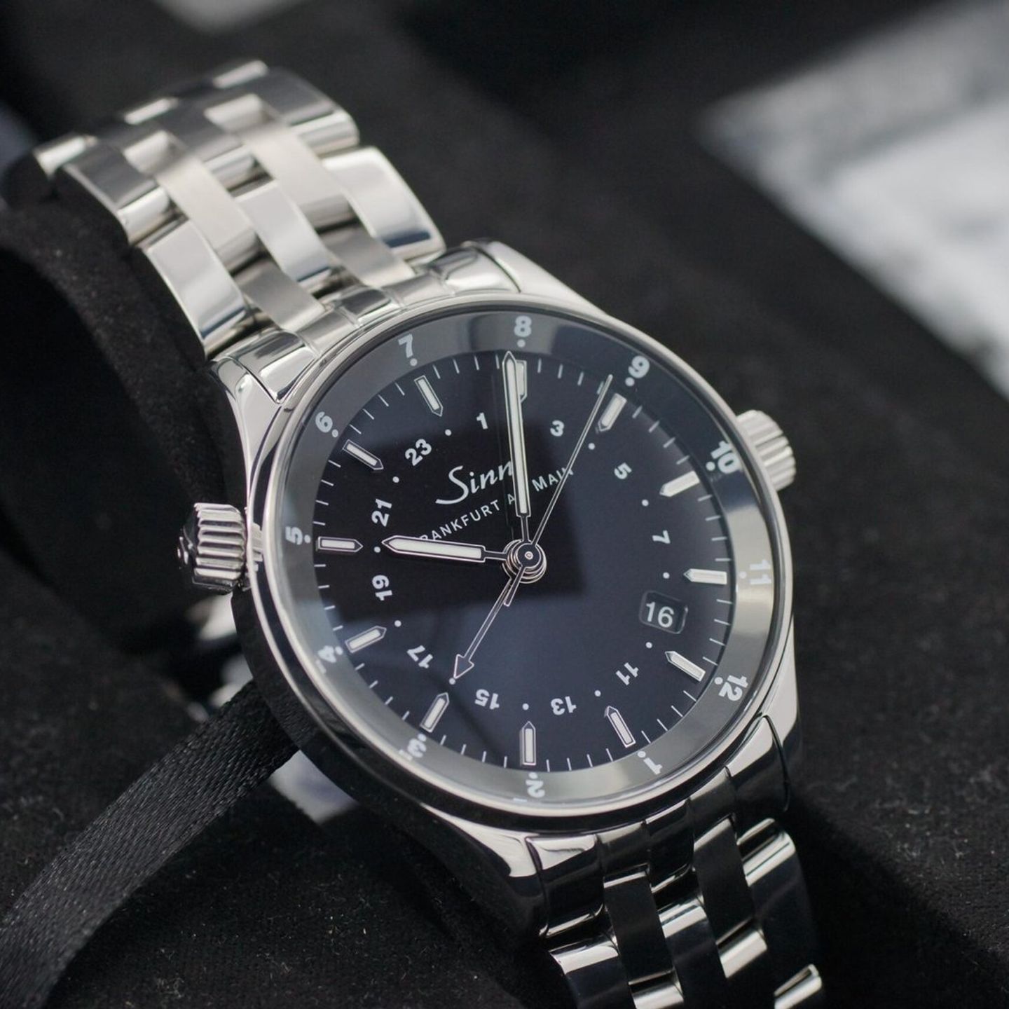 Sinn Unknown 6060 - (1/8)