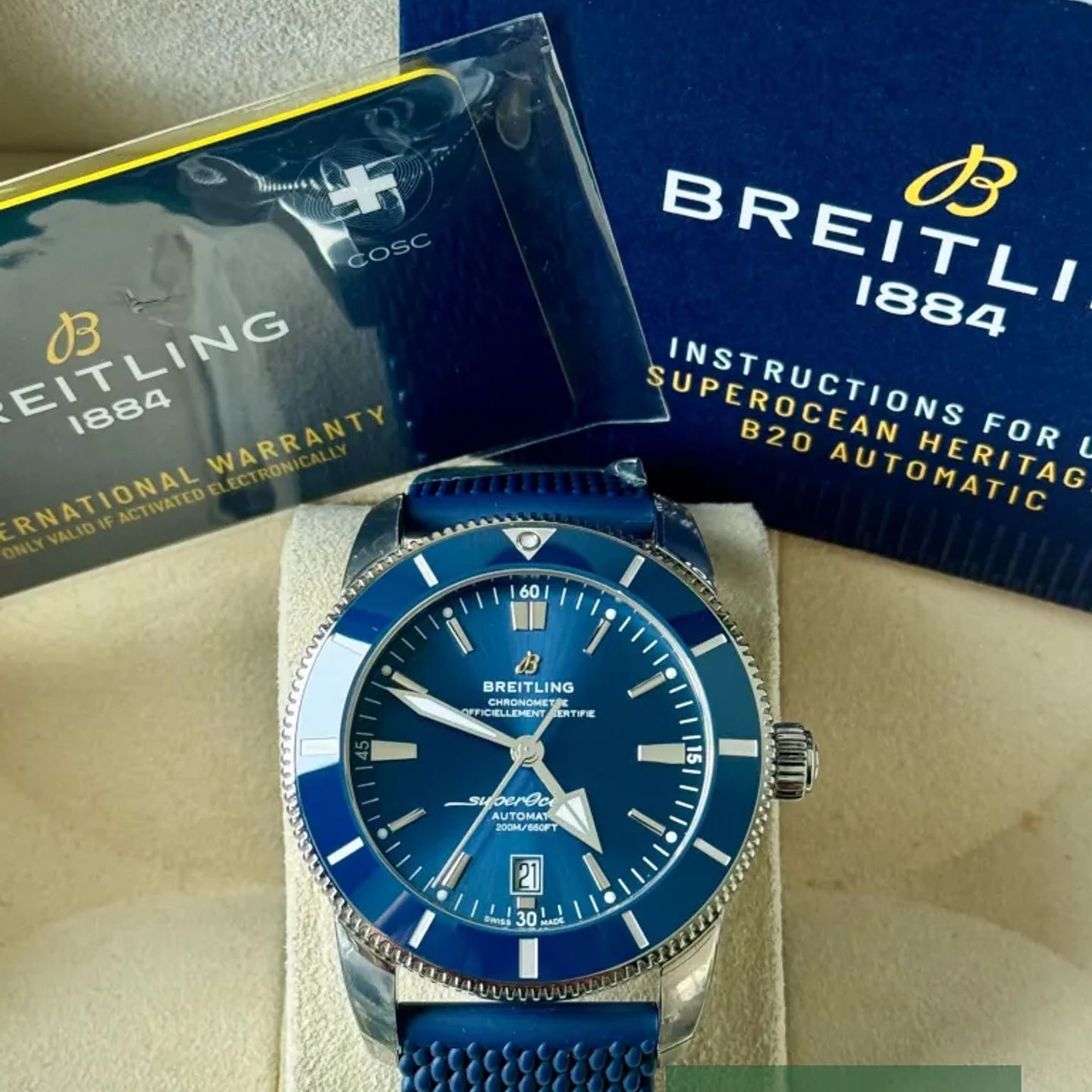 Breitling Superocean Heritage II 46 AB2020161C1S1 (2025) - Blue dial 46 mm Steel case (7/7)