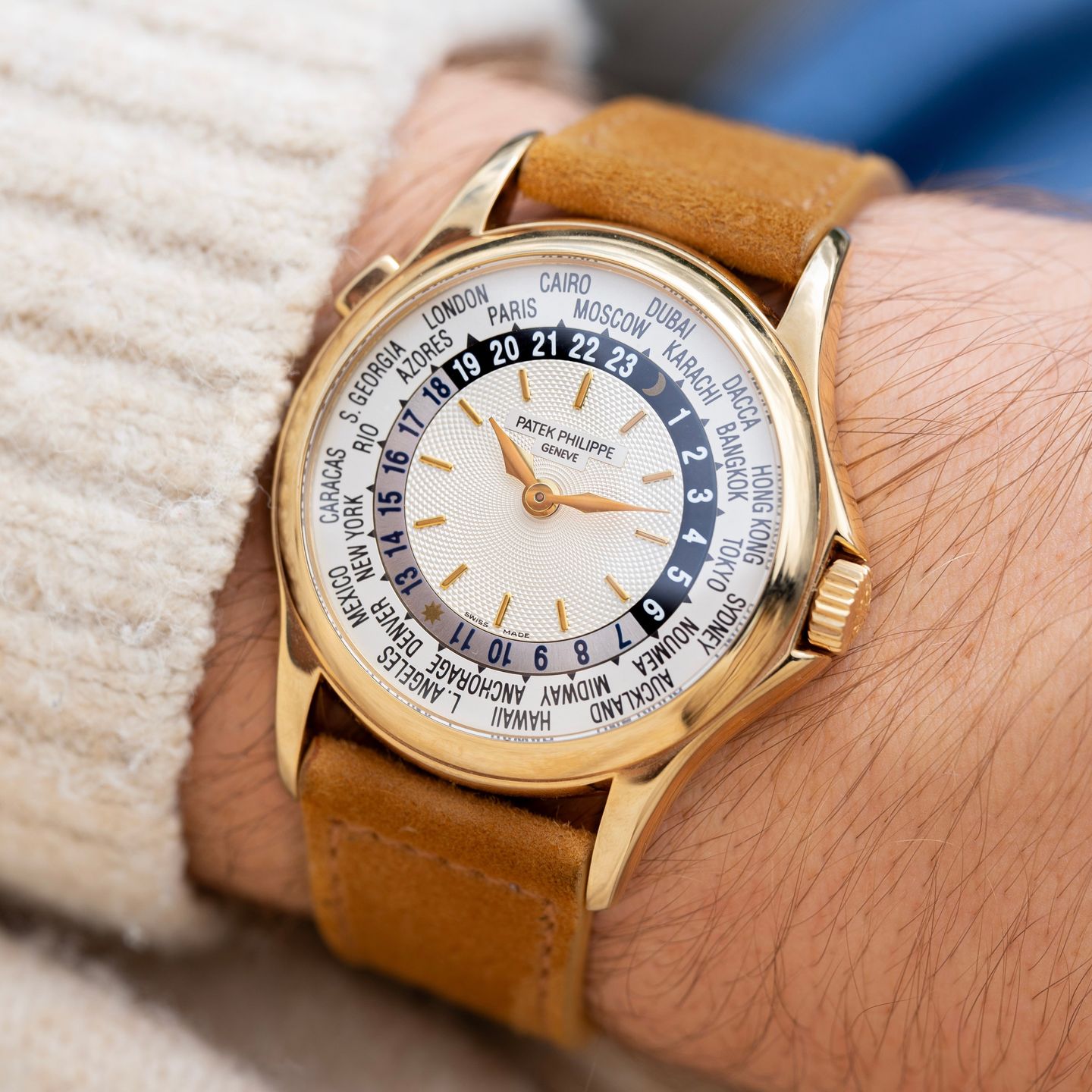 Patek Philippe World Time 5110J - (1/3)