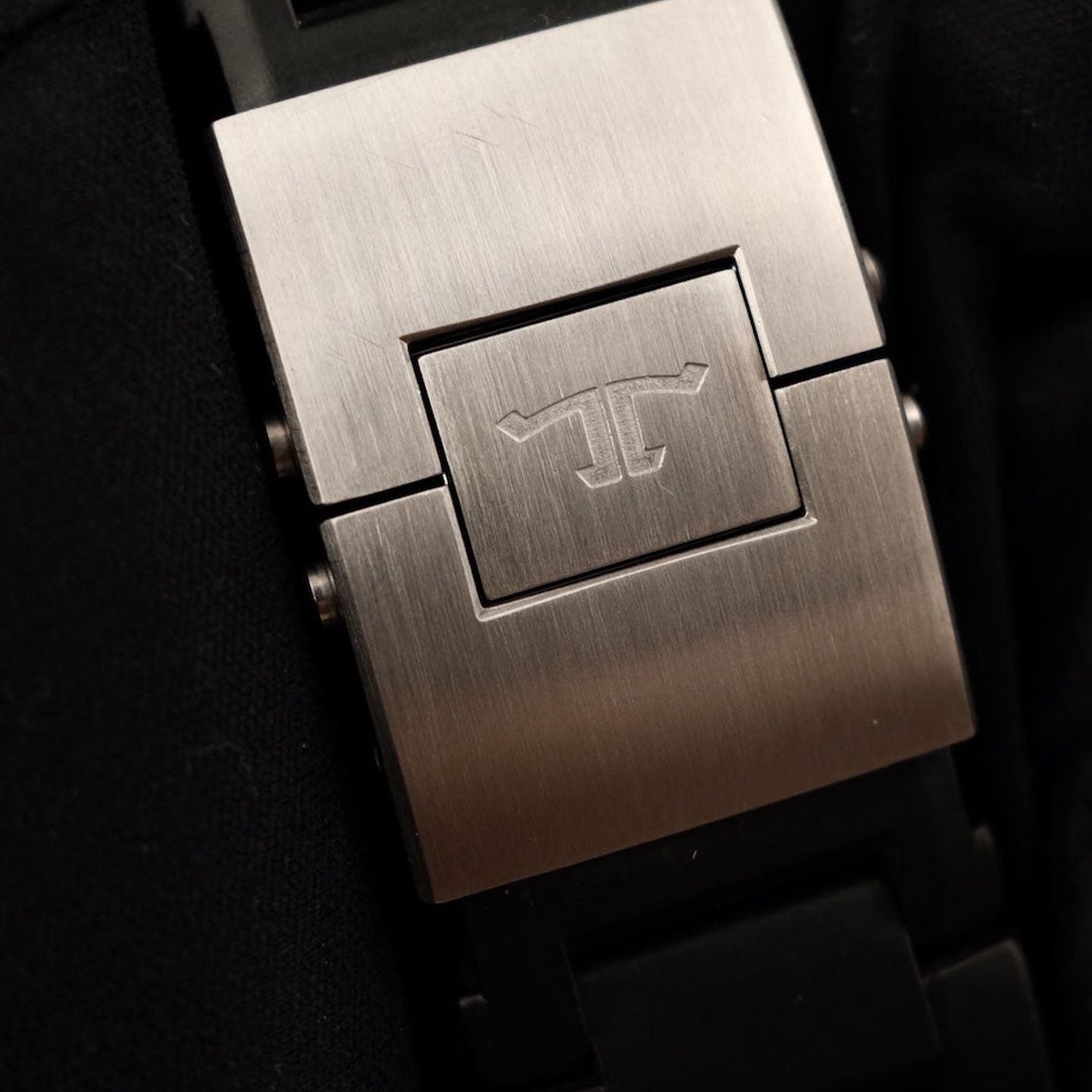 Jaeger-LeCoultre Reverso Squadra Hometime Q700867P - (7/8)