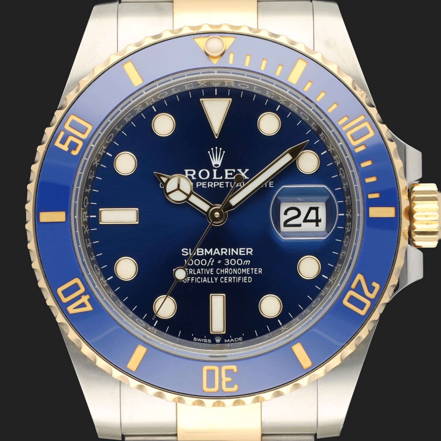 Rolex Submariner Date 126613LB (2022) - 41 mm Gold/Steel case (2/8)