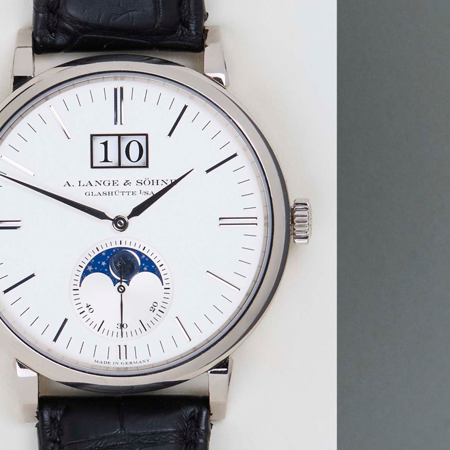 A. Lange & Söhne Saxonia 384.026 (2018) - Silver dial 40 mm White Gold case (5/8)