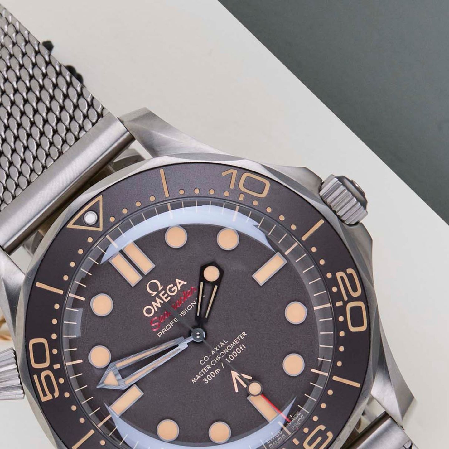 Omega Seamaster Diver 300 M 210.90.42.20.01.001 - (2/5)