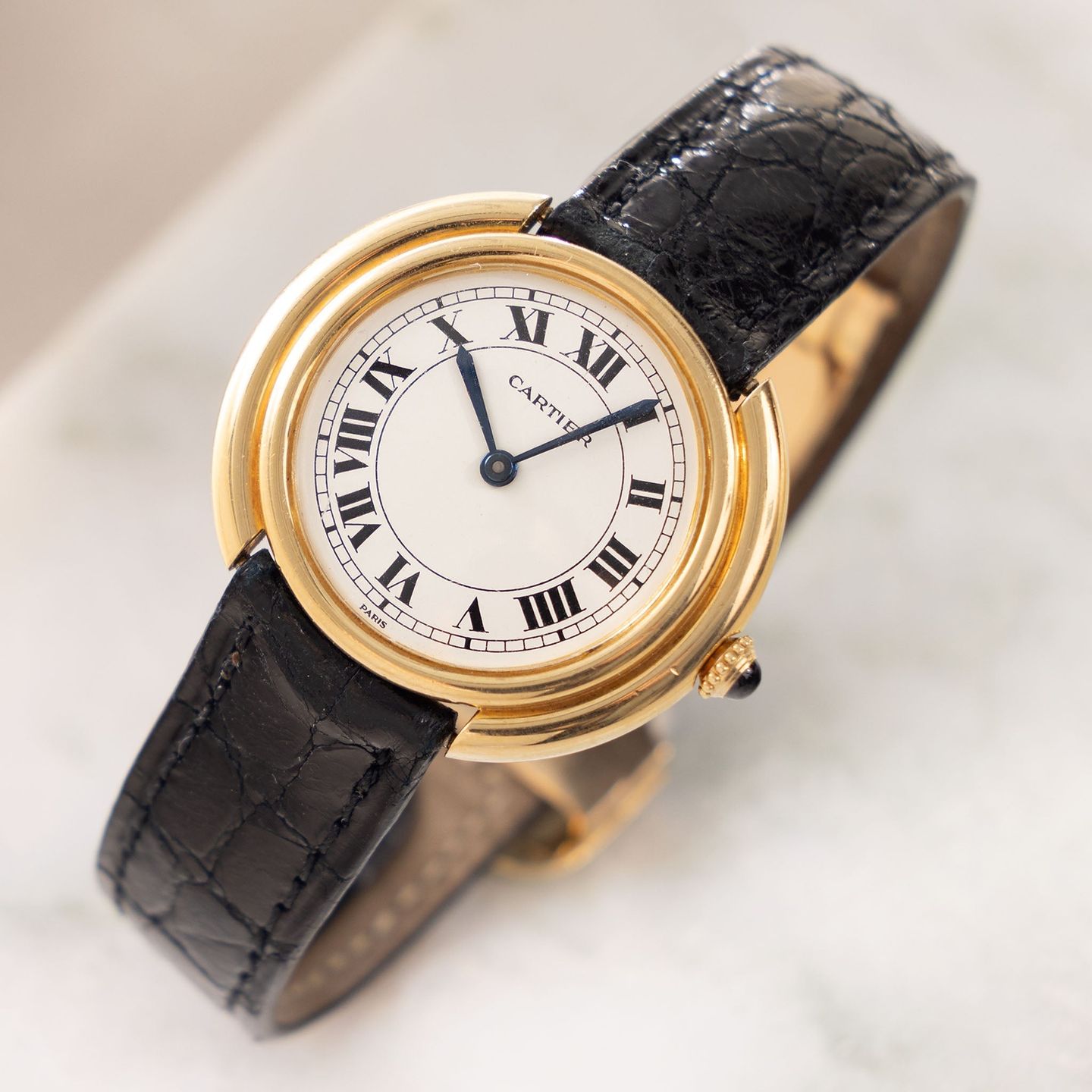 Cartier Vendome 17003 (Unknown (random serial)) - White dial 33 mm Yellow Gold case (1/8)