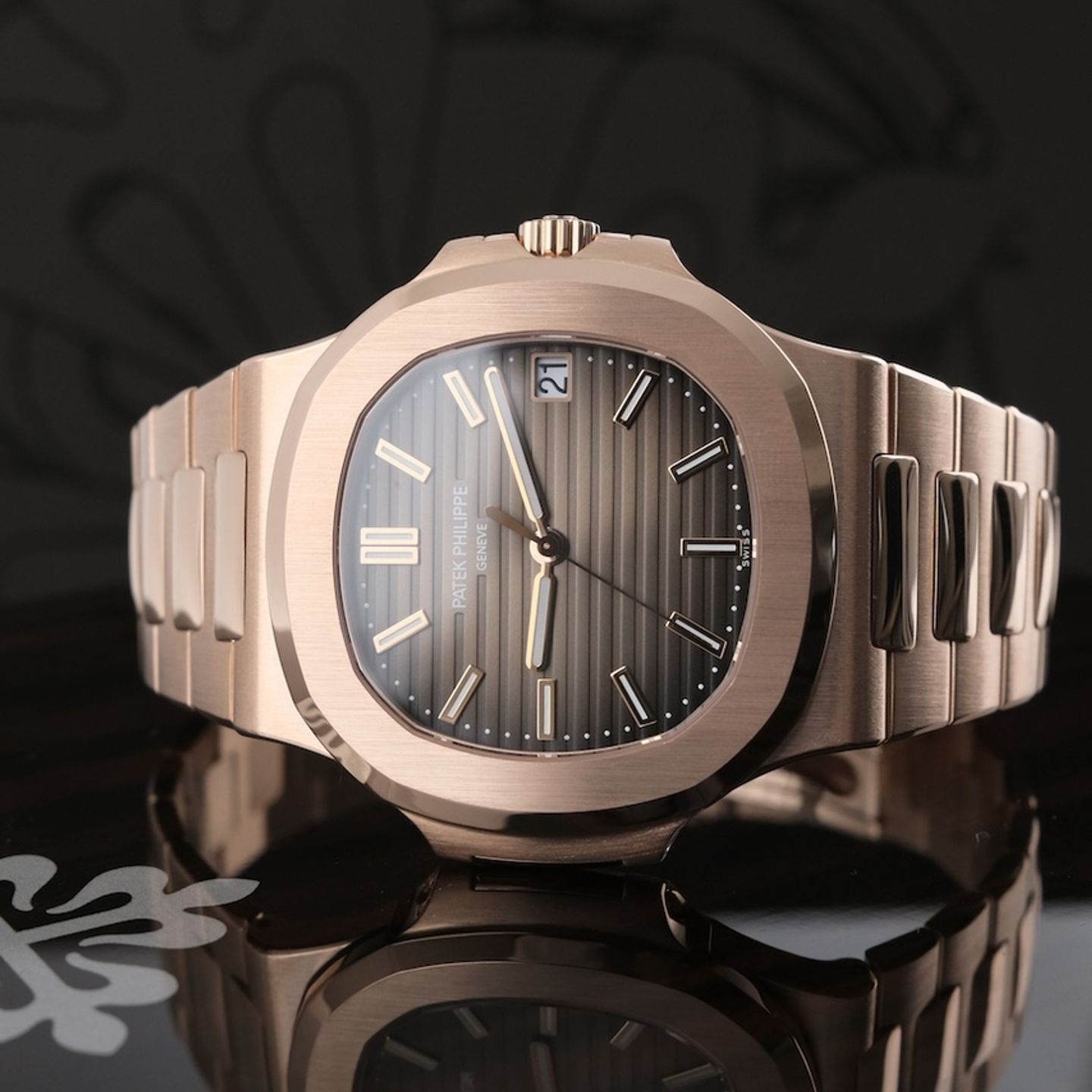 Patek Philippe Nautilus 5711/1R-001 - (5/8)