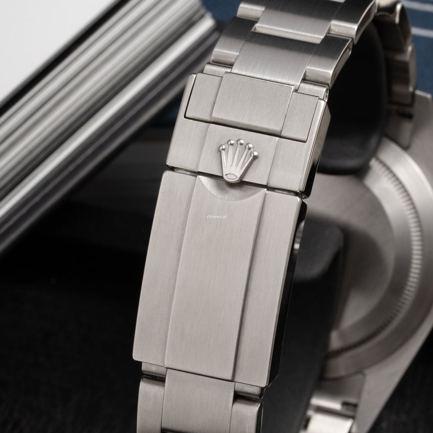 Rolex Explorer 214270 (2017) - Black dial 39 mm Steel case (7/8)